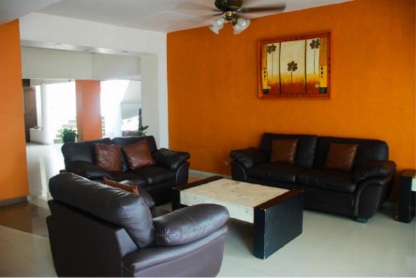 Hotel Gina Main image